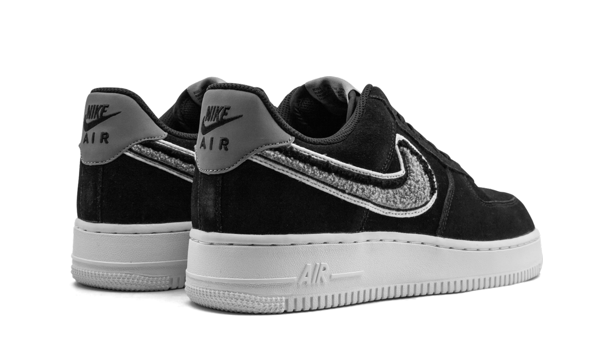 Air Force 1 '07 LV8 "Varsity Pack" 823511 014