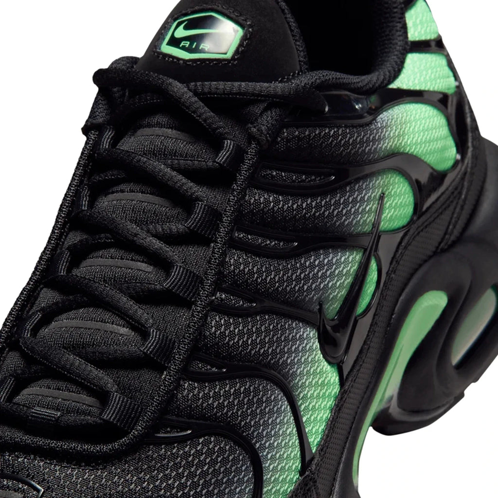 Nike Air Max Plus 'Black Illusion Green'