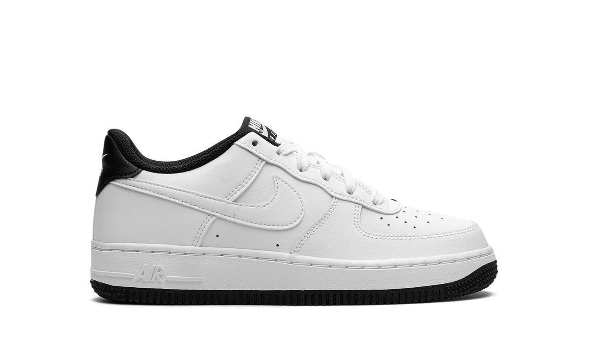 Air Force 1 ESS GS "White / Black" DV1331 100