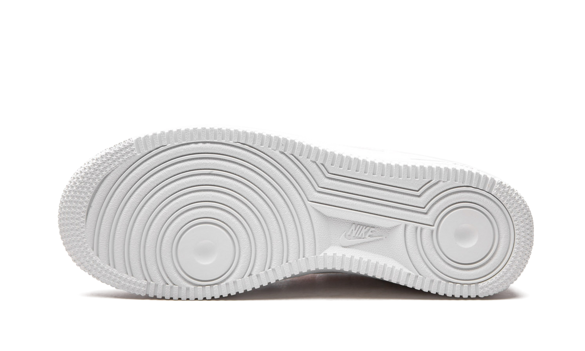 Air Force 1 Low GS "Crimson Tint" CT3839 102