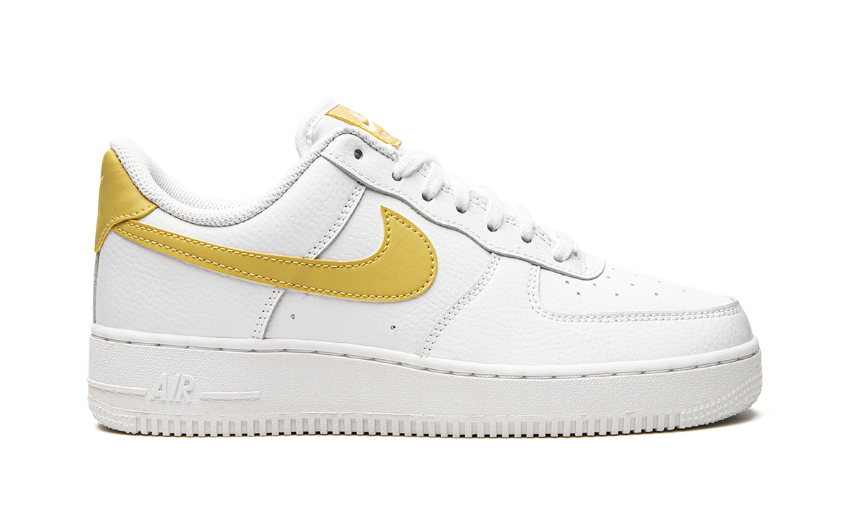 AIR FORCE 1 LO MNS WMNS "White / Saturn Gold" 315115 170