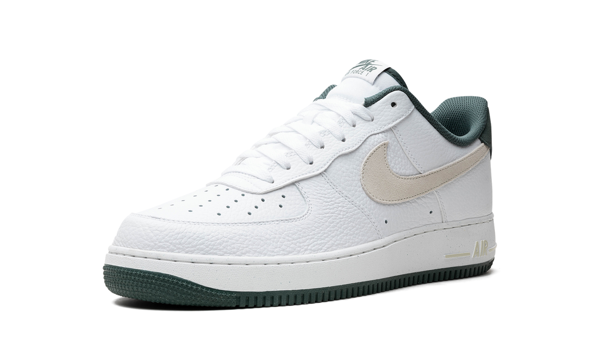 Air Force 1 Low "Vintage Green" HF1939 100